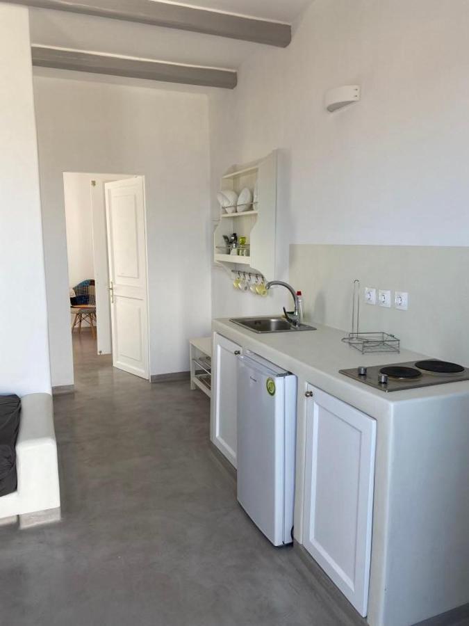 Maganiotis Rooms Kímolos Eksteriør billede