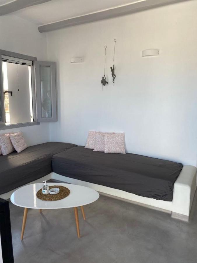Maganiotis Rooms Kímolos Eksteriør billede